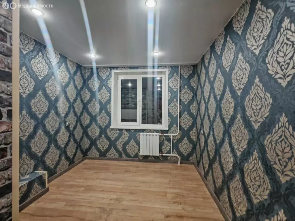 Квартира-студия: Красноярск, микрорайон Зелёная Роща, улица Воронова, ... - Фото 1