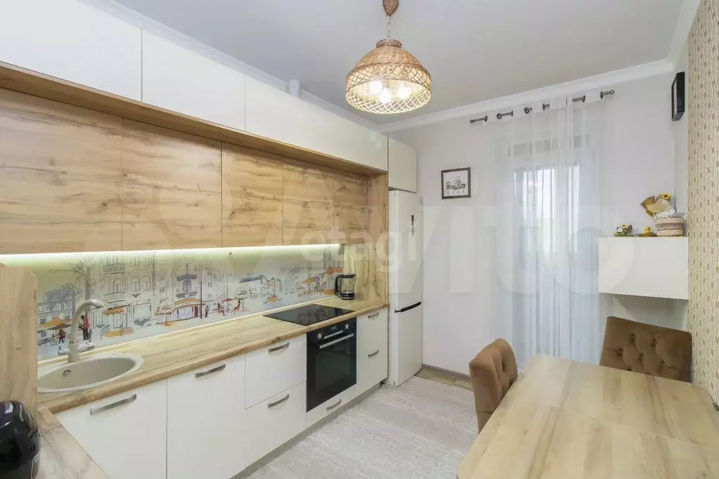 3-к. квартира, 81 м, 2/17 эт. - Фото 1