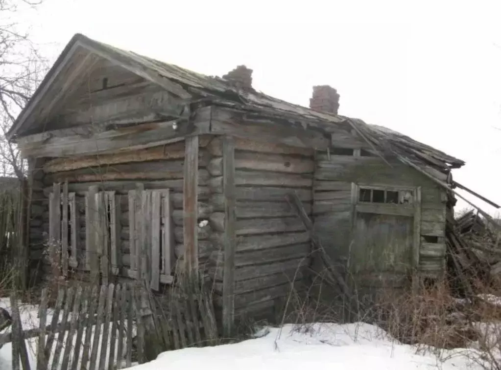 Дом в Смоленская область, Духовщинский муниципальный округ, с. ... - Фото 1