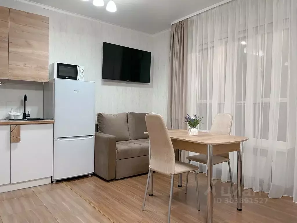 Студия Астраханская область, Астрахань Автомобильная ул., 8 (26.0 м) - Фото 1