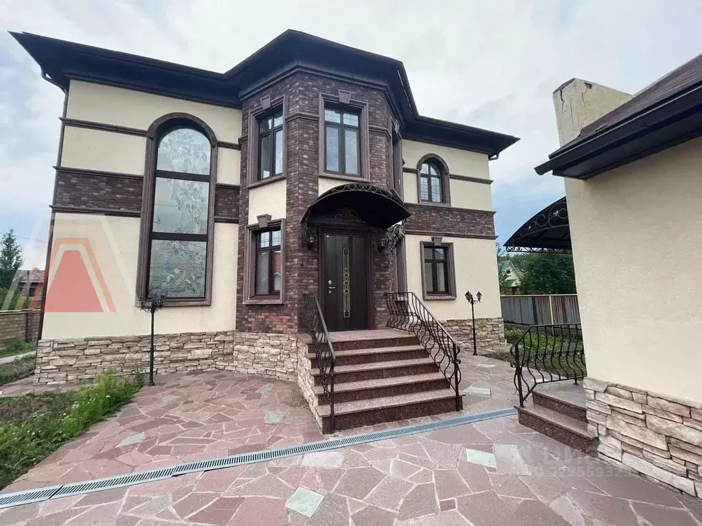 Дом в Башкортостан, Уфимский район, д. Николаевка Советская ул. (435 ... - Фото 1