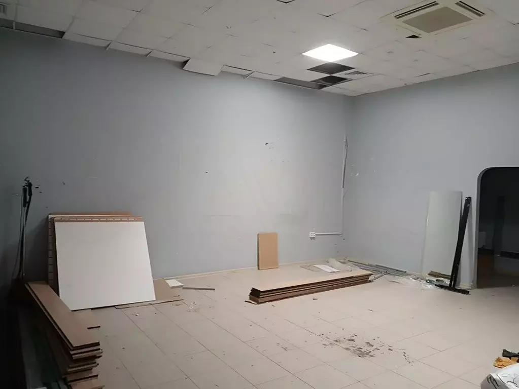 Торговая площадь в Саратовская область, Саратов ул. Имени Академика ... - Фото 0