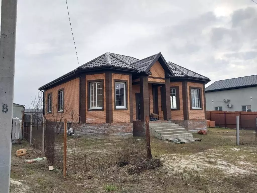 Дом в Ростовская область, Аксайский район, Щепкинское с/пос, пос. ... - Фото 1