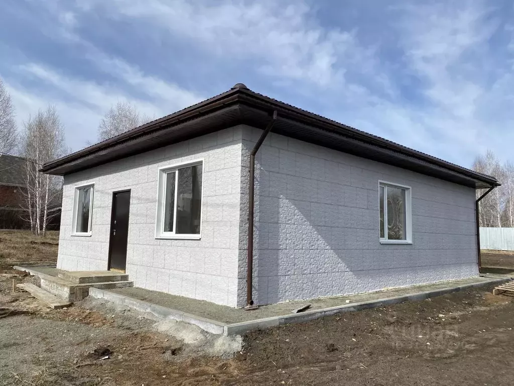 Дом в Челябинская область, Сосновский район, Кременкульское с/пос, д. ... - Фото 1