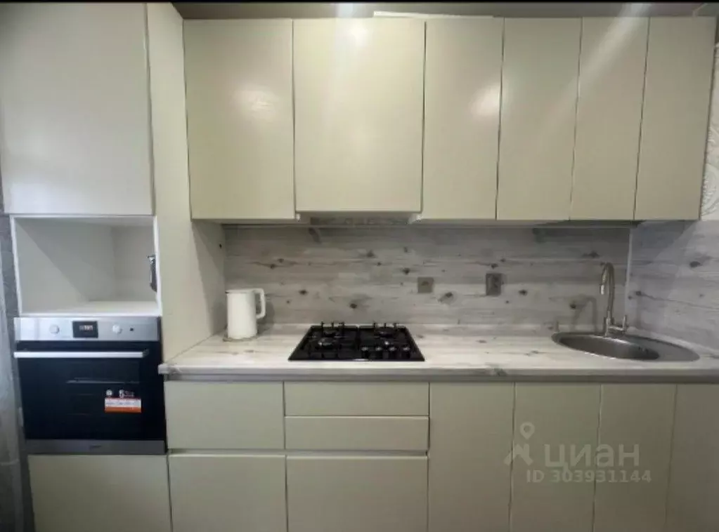 1-к кв. Татарстан, Зеленодольск просп. Строителей, 20 (41.0 м) - Фото 1