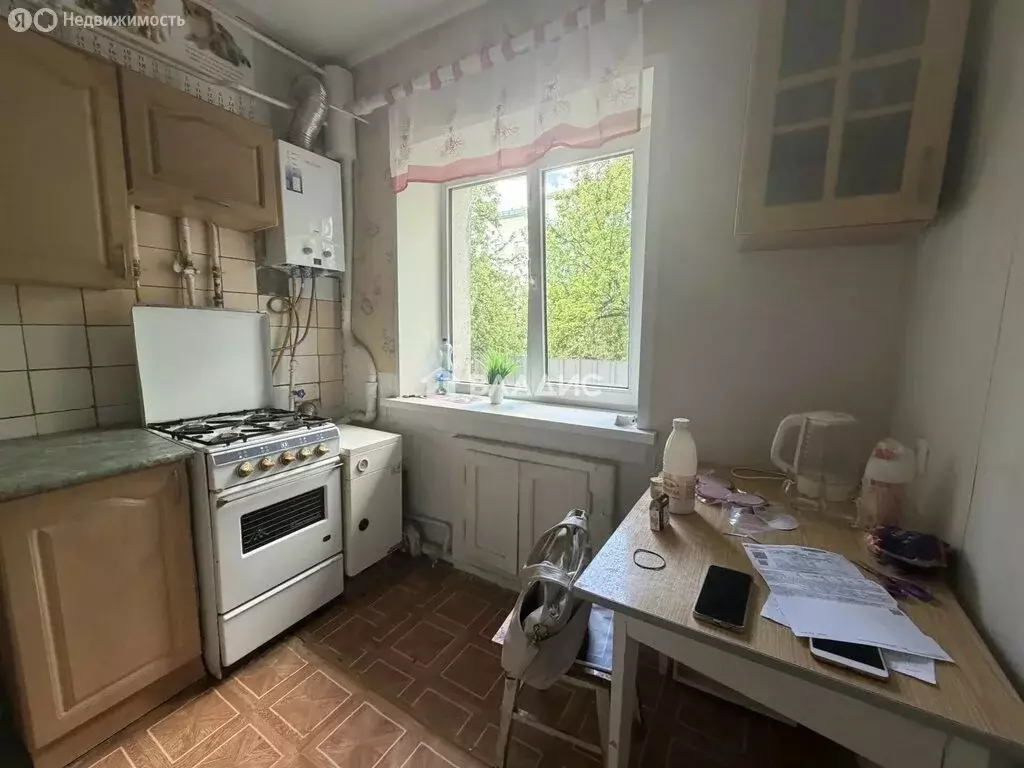 3-комнатная квартира: Белгород, Садовая улица, 108 (39.3 м) - Фото 2