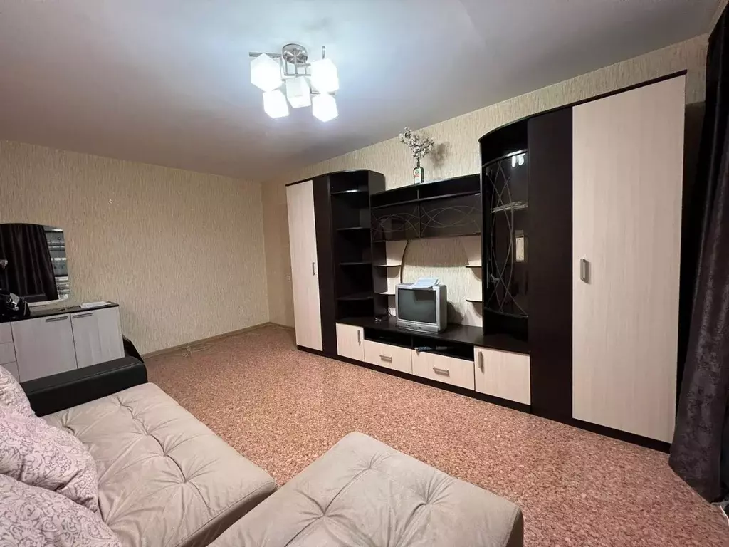 1-к кв. Брянская область, Брянск ул. Братьев Ткачевых, 3 (37.0 м) - Фото 2