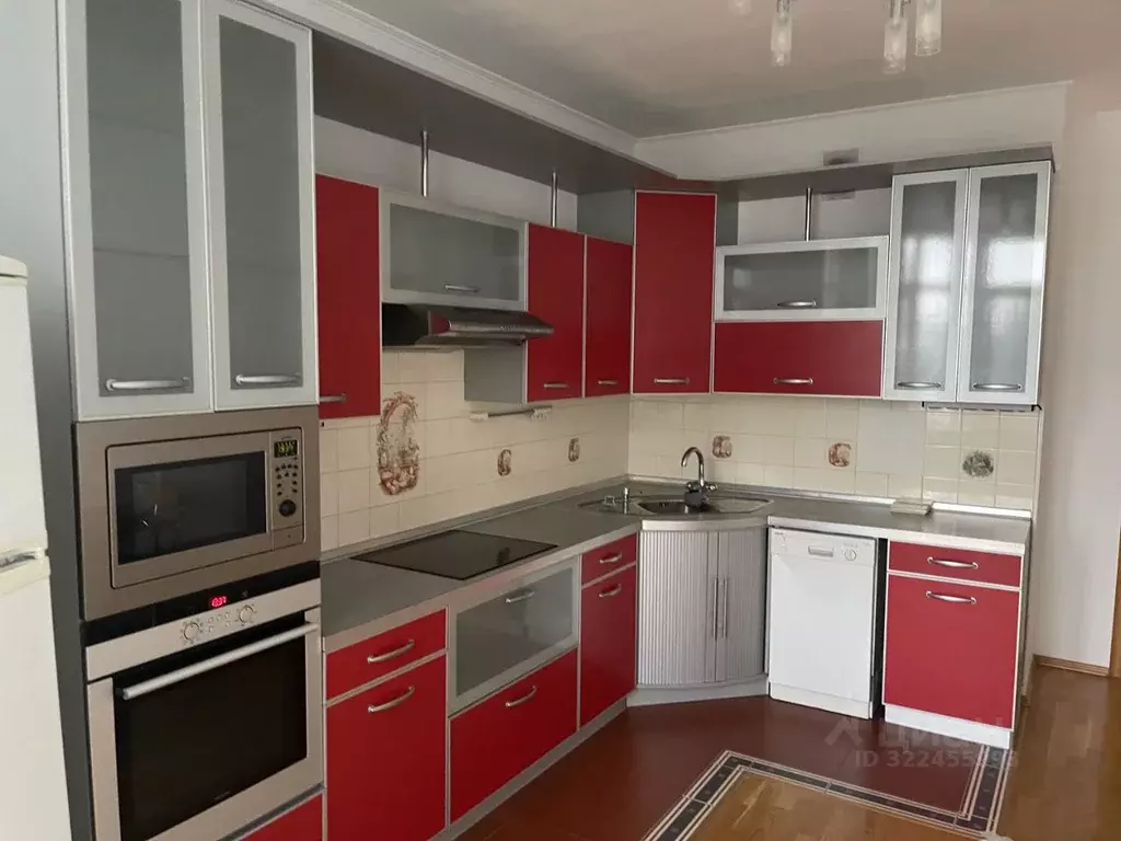 4-к кв. Свердловская область, Екатеринбург ул. Хохрякова, 39 (142.0 м) - Фото 1