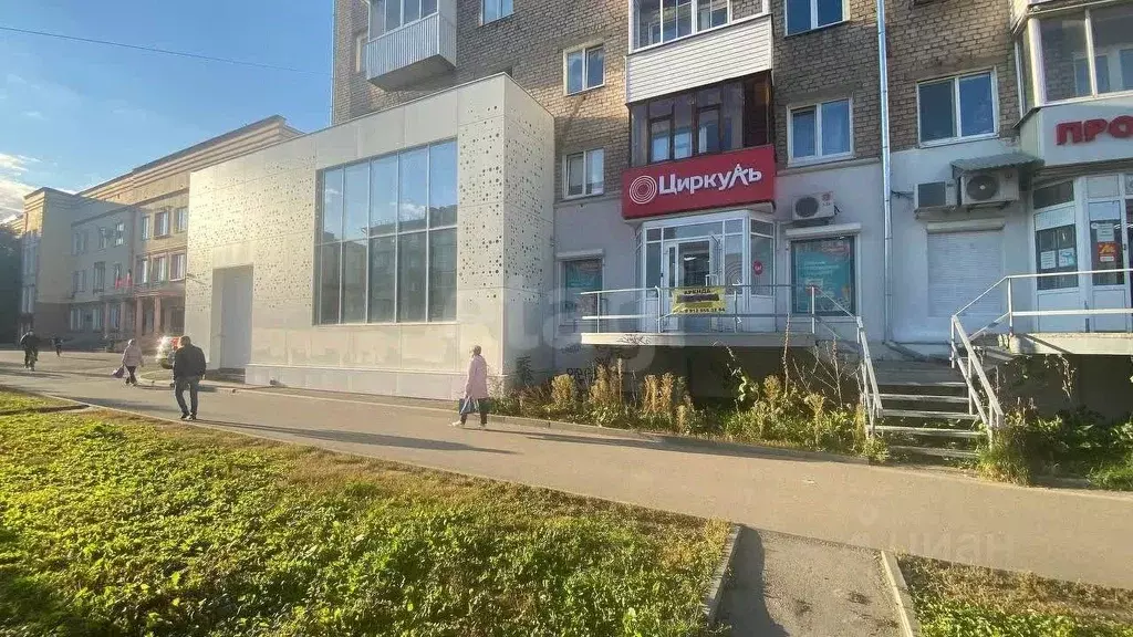 Помещение свободного назначения в Удмуртия, Ижевск Красногеройская ... - Фото 1