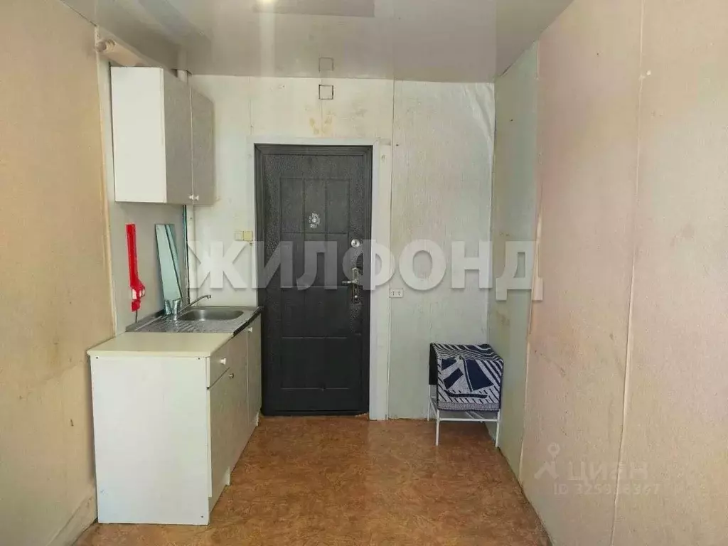 Комната Новосибирская область, Новосибирск ул. Пархоменко, 14А (9.2 м) - Фото 2