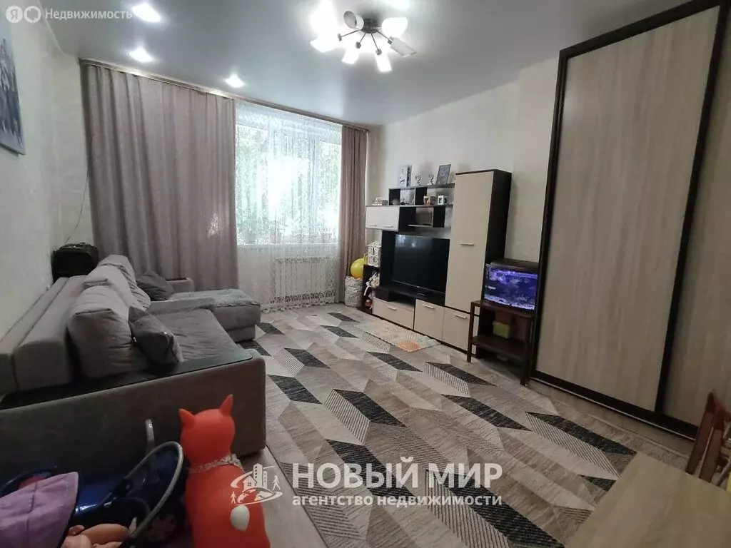 2-комнатная квартира: Бор, Коммунистическая улица, 7 (48.6 м) - Фото 0