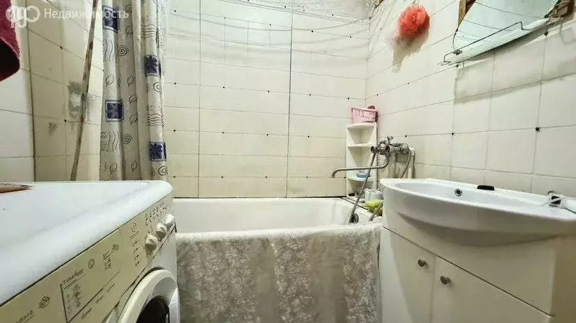 3-комнатная квартира: Калининград, Батальная улица, 55 (60 м) - Фото 2