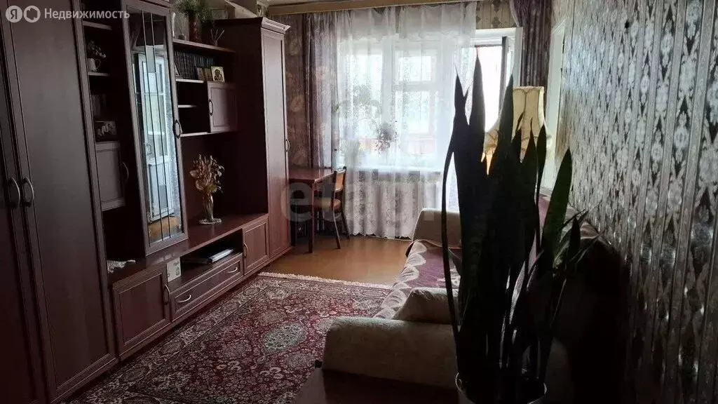 3-комнатная квартира: Сыктывкар, улица Пушкина, 28 (56 м) - Фото 2