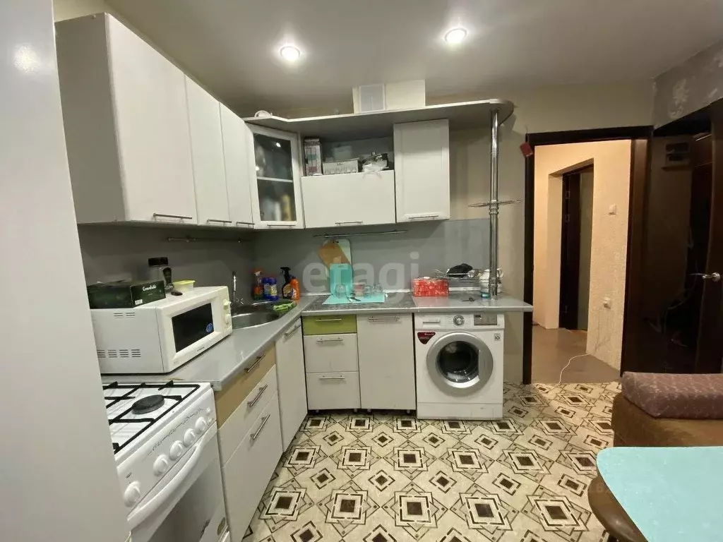 1-к кв. Ямало-Ненецкий АО, Новый Уренгой Таежная ул., 52В (34.1 м) - Фото 0