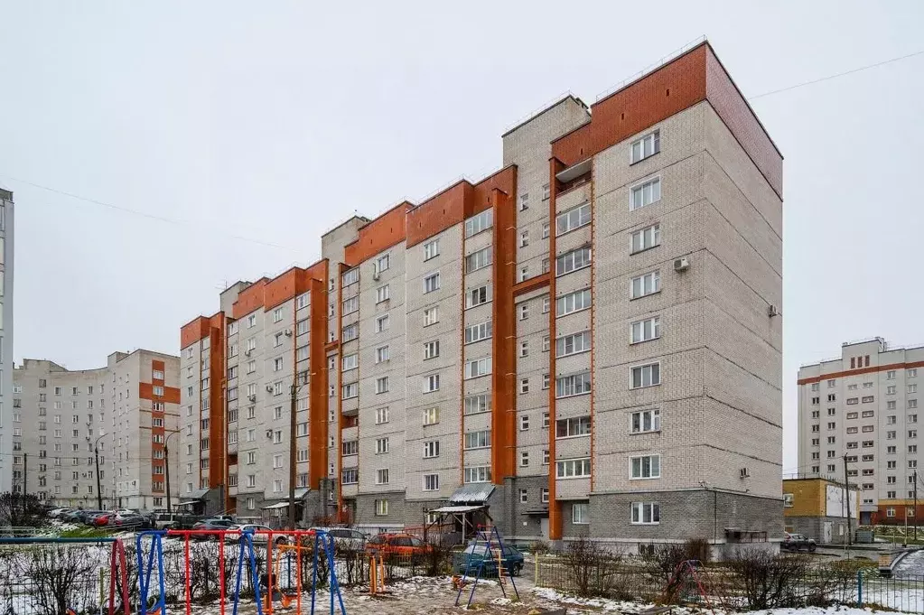 3-к кв. Кировская область, Киров ул. Ленина, 189к1 (75.2 м) - Фото 1