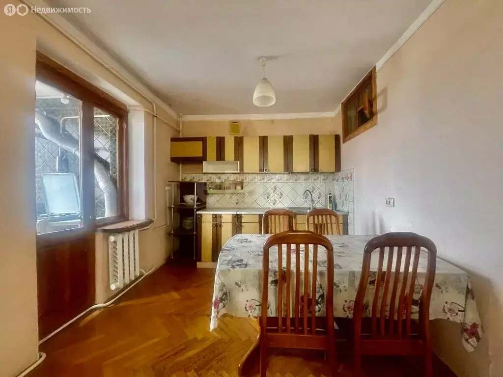 3-комнатная квартира: Анапа, улица Чехова, 45 (72.1 м) - Фото 2
