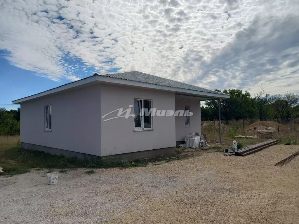 Дом в Крым, Симферополь Медик СОТ,  (100 м) - Фото 1