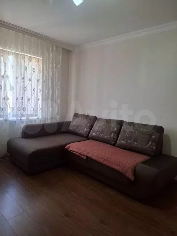 Комната 14 м в 1-к., 2/4 эт. - Фото 1