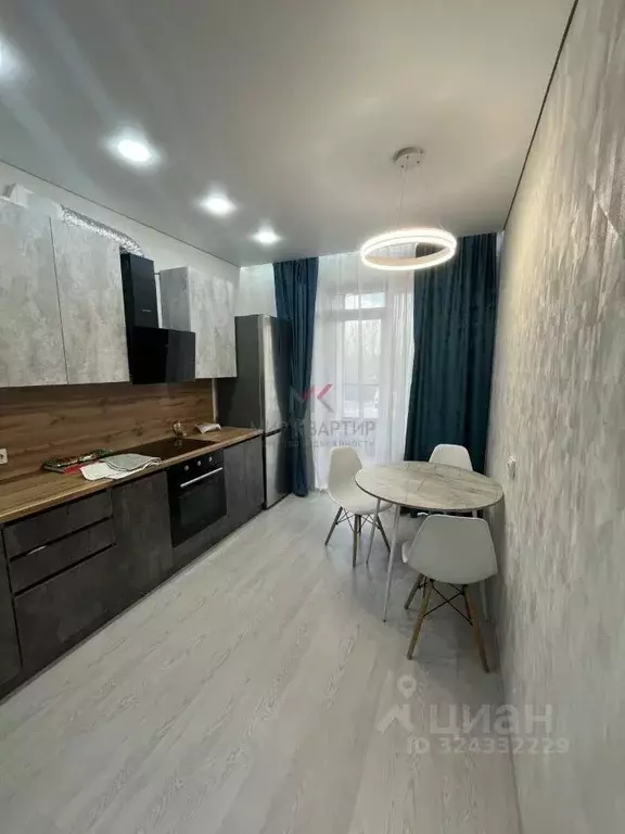 2-к кв. Хакасия, Абакан Советская ул., 94 (66.0 м) - Фото 1