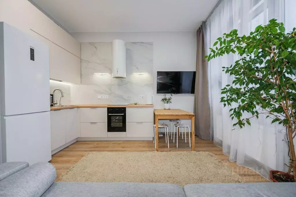 1-к кв. Свердловская область, Екатеринбург ул. Академика Парина, 31 ... - Фото 1