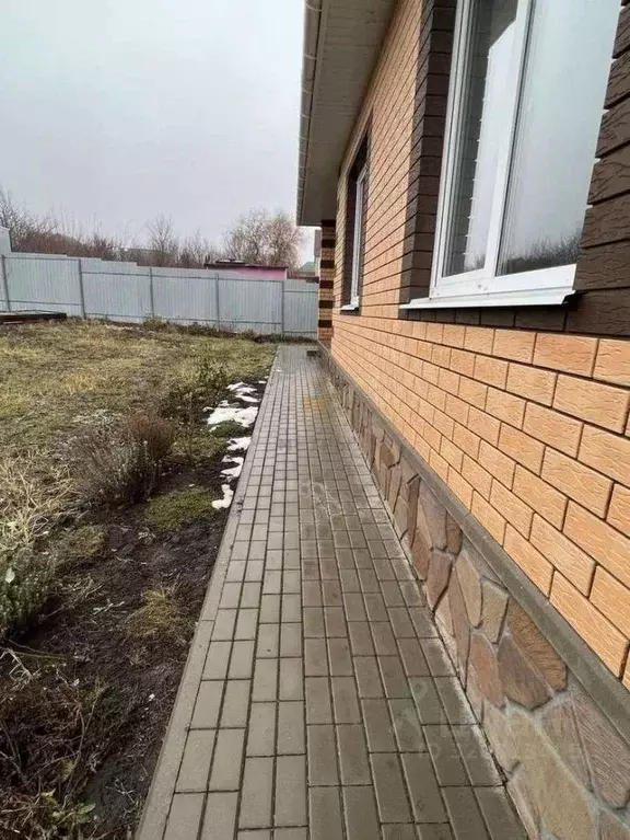 Дом в Белгородская область, Белгород пер. 3-й Лучевой, 21 (100 м) - Фото 2