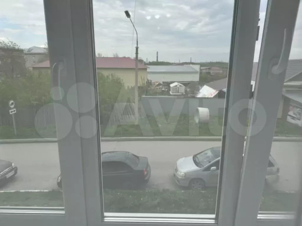 Комната 16,3 м в 1-к., 2/5 эт. - Фото 1
