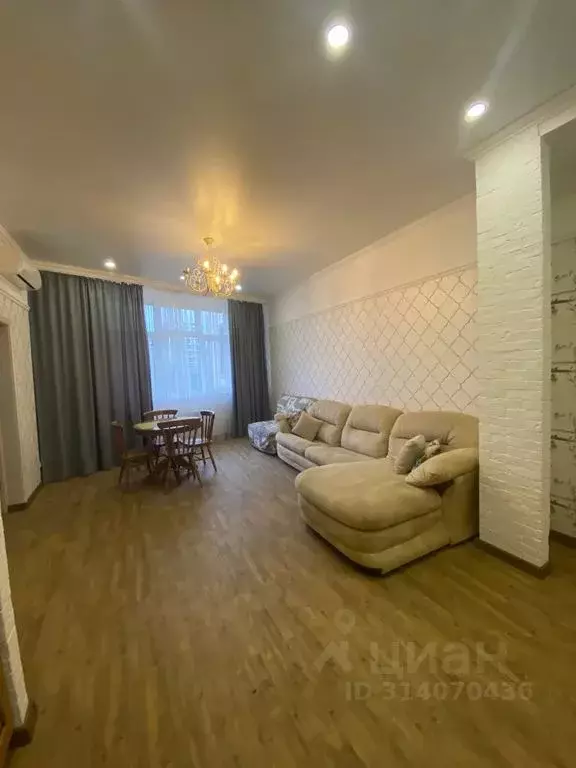 2-к кв. Краснодарский край, Сочи ул. Ленина, 219К (64.0 м) - Фото 0