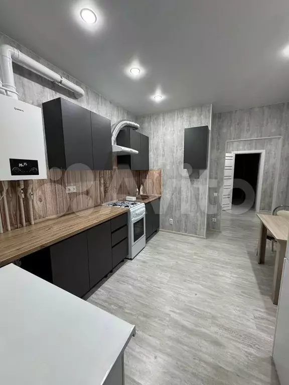 2-к. квартира, 63 м, 1/5 эт. - Фото 0