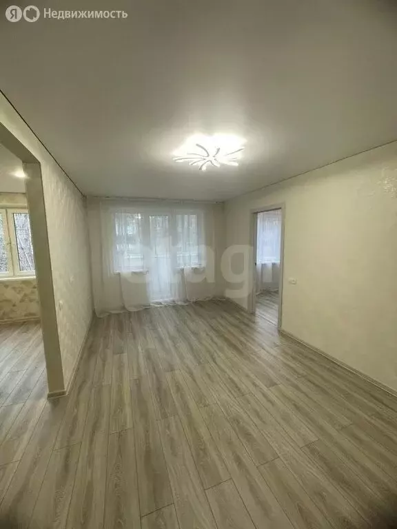 2-комнатная квартира: Златоуст, проспект имени Ю.А. Гагарина, 4-я ... - Фото 1