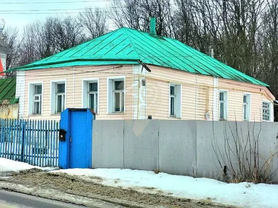 Дом в Белгородская область, Старый Оскол Красноармейский пер. (55 м) - Фото 0