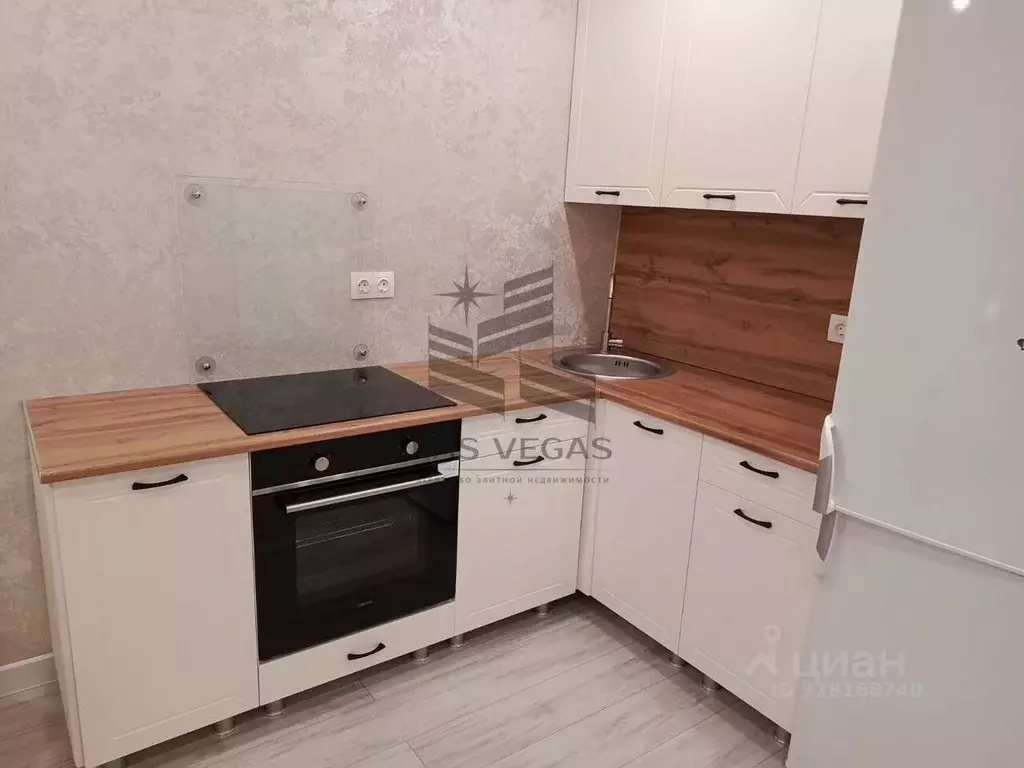 2-к кв. Татарстан, с. Высокая Гора ул. Хасана Шайдуллина, 1 (35.0 м) - Фото 0