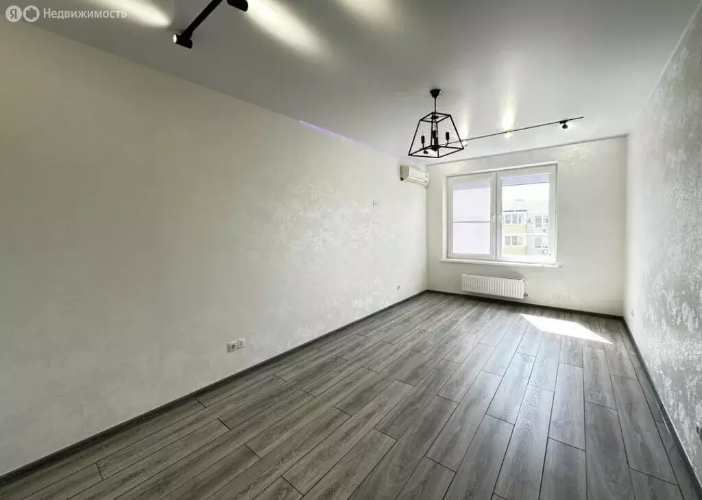 1-комнатная квартира: Краснодар, улица Красных Партизан, 1/4к7 (43.4 ... - Фото 1