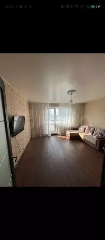 1-к. квартира, 42 м, 8/10 эт. - Фото 0