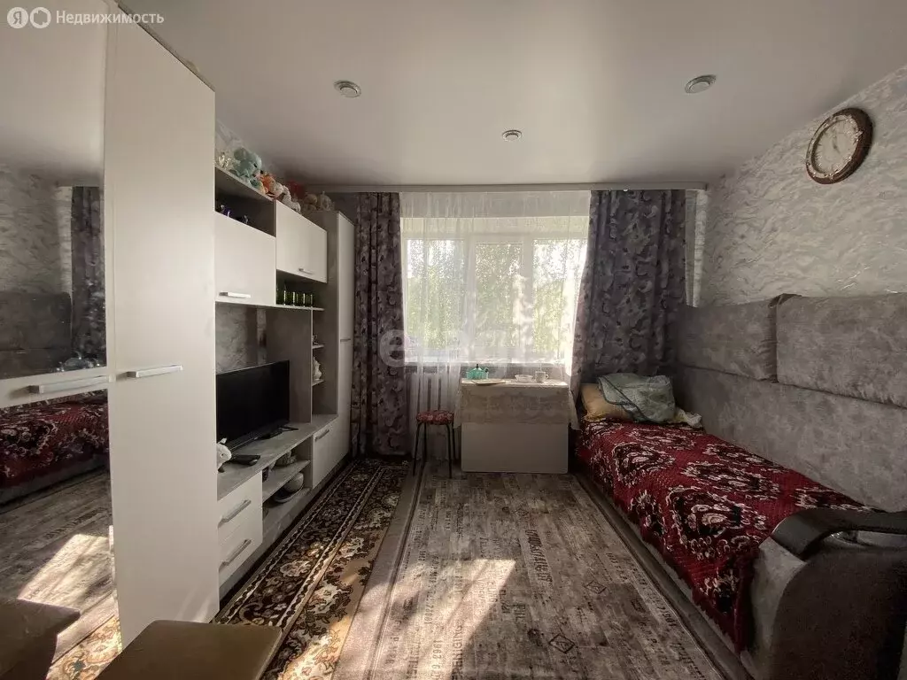 1к в 17-комнатной квартире (13 м) - Фото 1