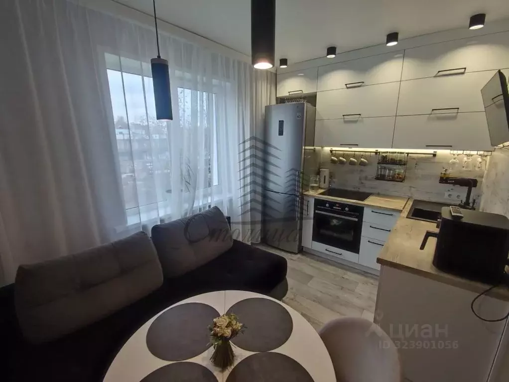 1-к кв. Белгородская область, Старый Оскол Жукова мкр, 20 (39.4 м) - Фото 2