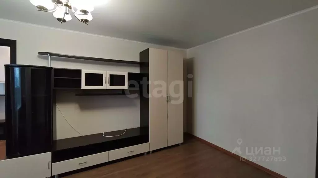 2-к кв. Башкортостан, Ишимбай Революционная ул., 10 (42.8 м) - Фото 1