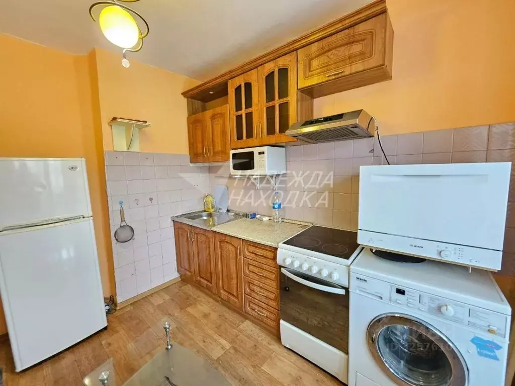 1-к кв. Приморский край, Находка Нахимовская ул., 37 (30.0 м) - Фото 0