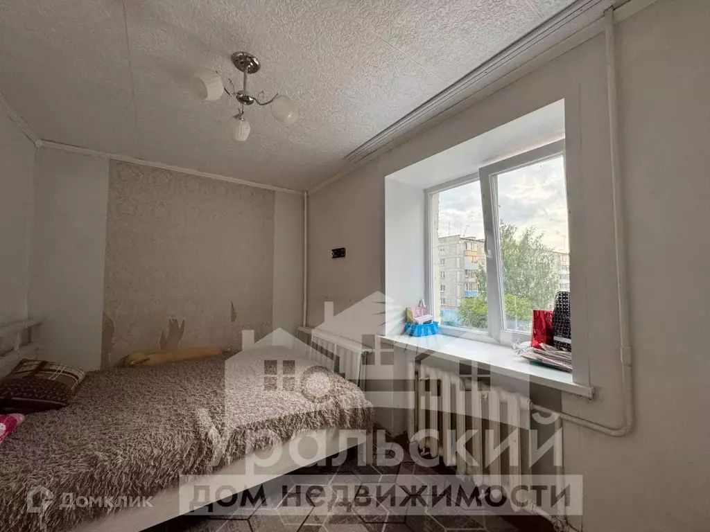 Продаётся 4-к квартира, 60.2 м - Фото 1