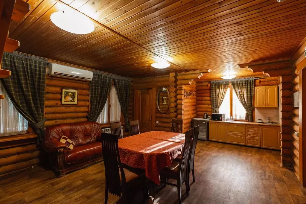 Дом в Астраханская область, Камызякский район, с. Затон ул. Береговая, ... - Фото 1