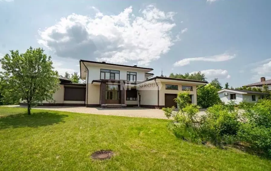 Дом в Москва д. Каменка, ул. Бульварное Кольцо, 24 (442 м) - Фото 1