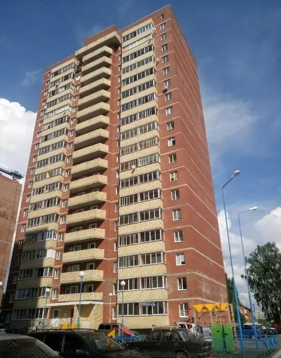 2-к кв. Коми, Сыктывкар ул. Клары Цеткин, 10 (56.1 м) - Фото 1