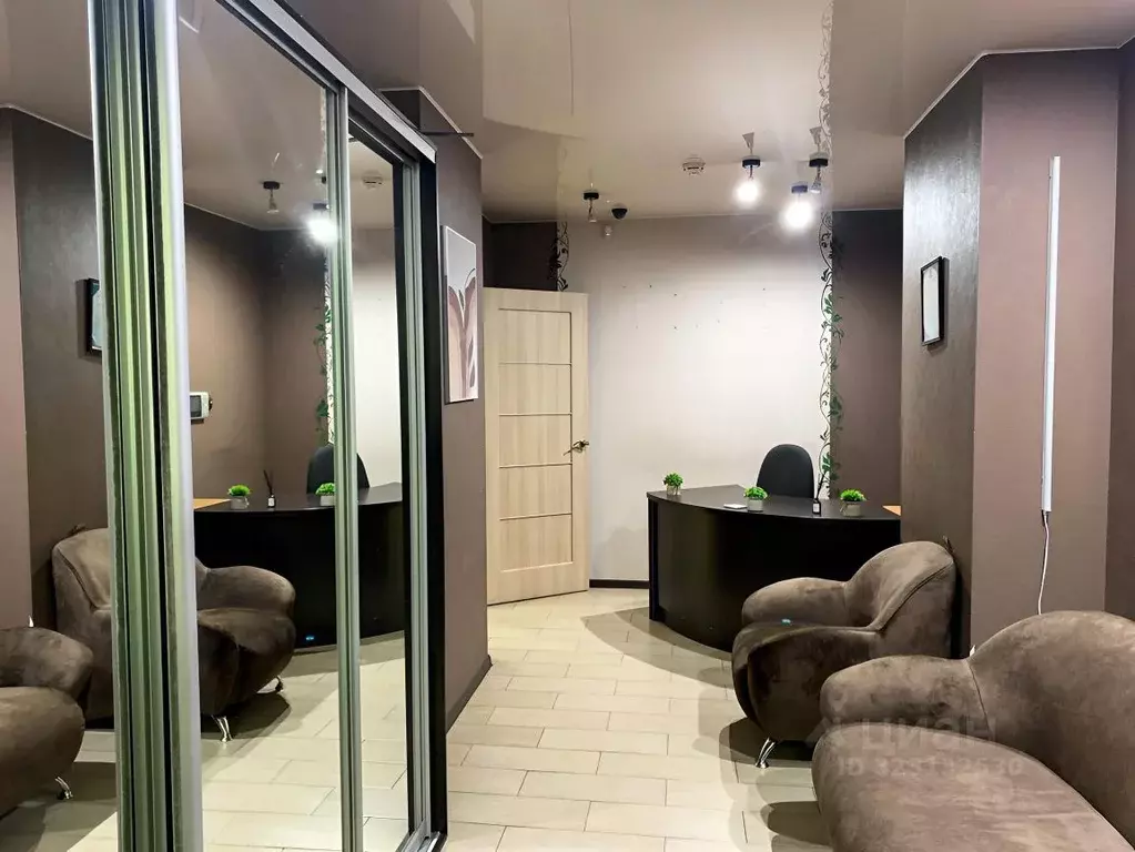 Офис в Ханты-Мансийский АО, Сургут ул. 30 лет Победы, 62 (145 м) - Фото 1