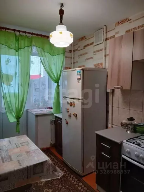 1-к кв. Курганская область, Курган Заозерный жилрайон, 6-й мкр, 31 ... - Фото 1