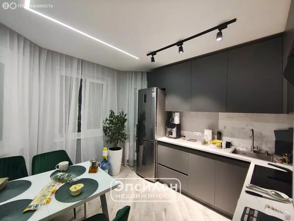 2-комнатная квартира: Курск, улица Домостроителей, 19 (61.24 м) - Фото 2