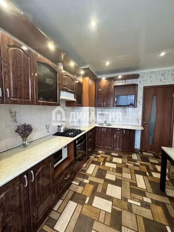 3-к кв. Пензенская область, Пенза просп. Строителей, 39 (63.0 м) - Фото 1