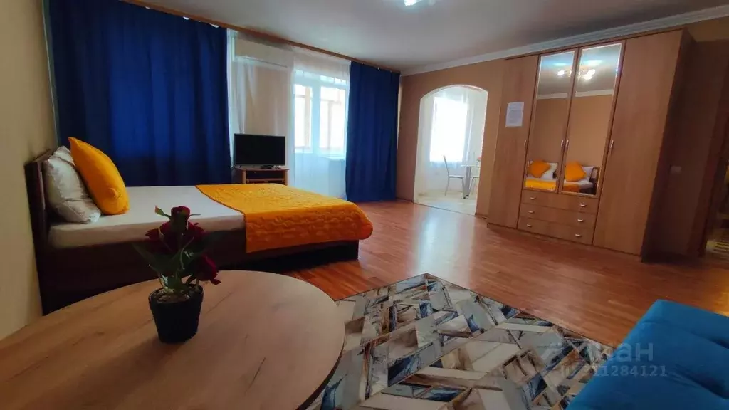 1-к кв. Тюменская область, Тюмень Киевская ул., 68 (43.0 м) - Фото 0