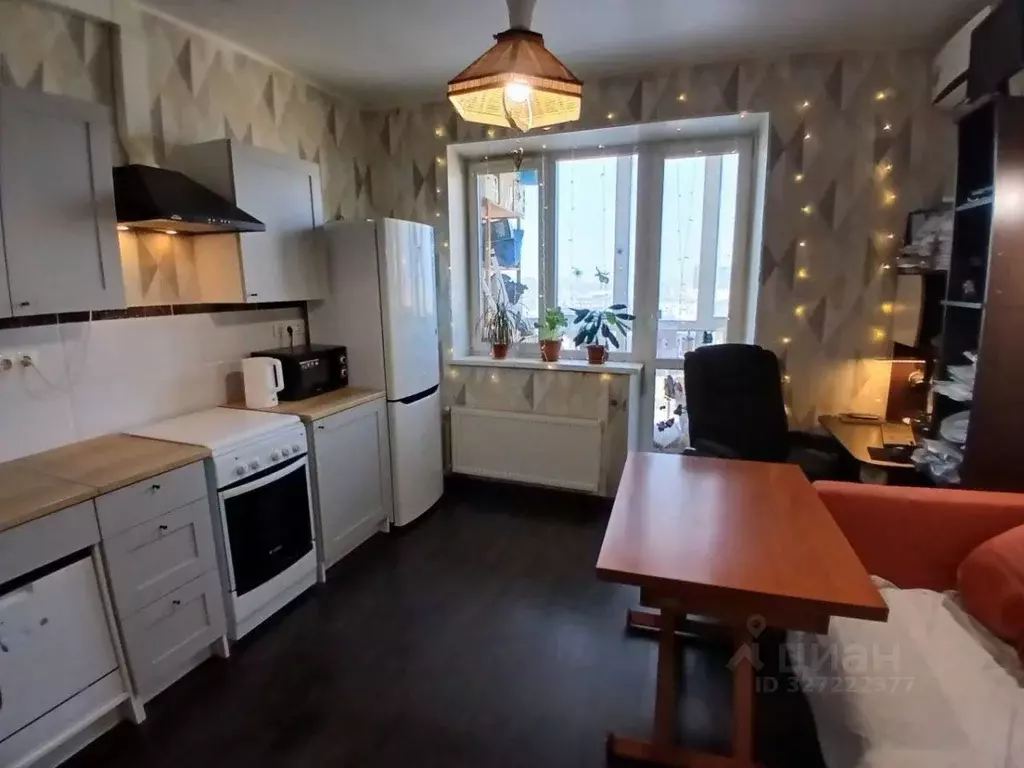 1-к кв. Челябинская область, Челябинск ул. Чичерина, 40в (50.9 м) - Фото 2