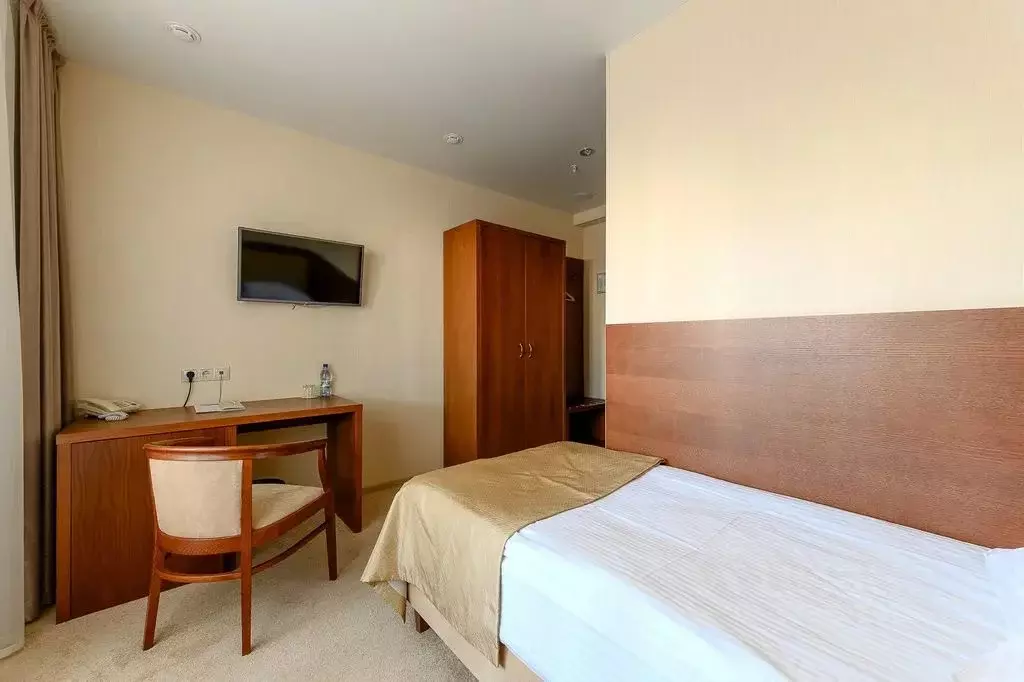 Комната Ханты-Мансийский АО, Сургут ул. Гагарина, 12 - Фото 1