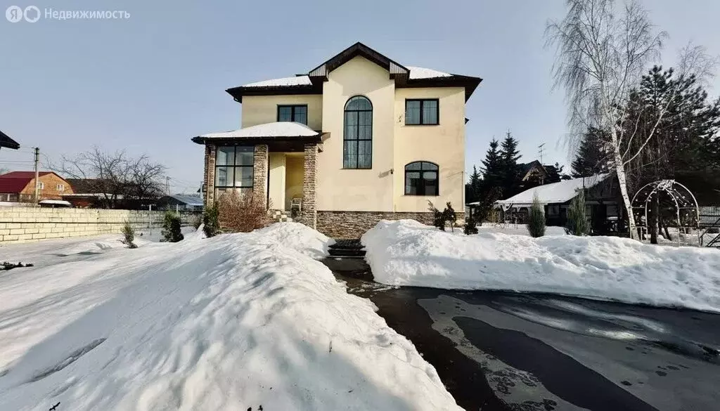 Дом в село Верхнее Мячково, Дачная улица (346 м) - Фото 2