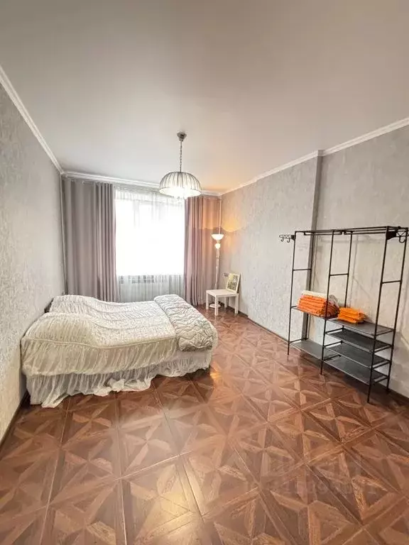 3-к кв. Татарстан, Казань ул. Толстого, 16 (85.0 м) - Фото 0